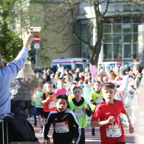 25.04.2025 - Das Zehntel Jannik Wohlers http://msf.ph/oto/7734655 26.04.2025 08:37:44 Laufen 2696, 1945 meine-sportfotos.de
