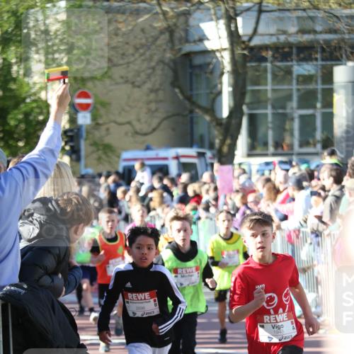 25.04.2025 - Das Zehntel Jannik Wohlers http://msf.ph/oto/7734656 26.04.2025 08:37:44 Laufen 2696, 1945 meine-sportfotos.de