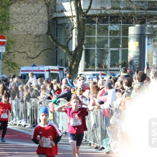 25.04.2025 - Das Zehntel Jannik Wohlers http://msf.ph/oto/7734734 26.04.2025 08:37:40 Laufen 00 meine-sportfotos.de