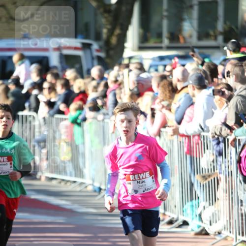 25.04.2025 - Das Zehntel Jannik Wohlers http://msf.ph/oto/7734801 26.04.2025 08:37:35 Laufen 52, 3469 meine-sportfotos.de