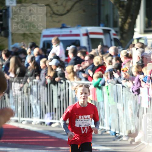 25.04.2025 - Das Zehntel Jannik Wohlers http://msf.ph/oto/7734920 26.04.2025 08:37:27 Laufen 1926 meine-sportfotos.de
