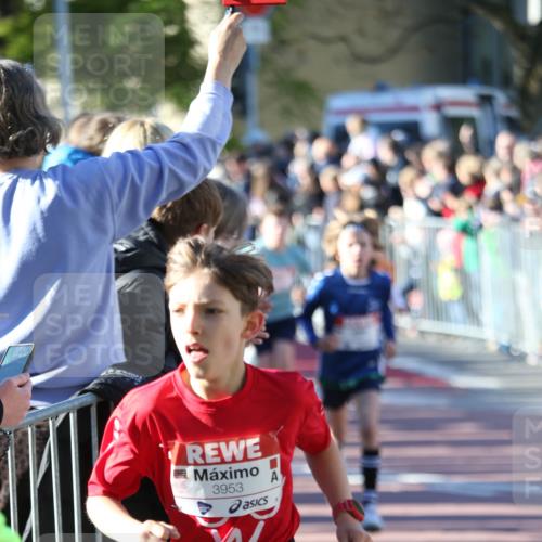 25.04.2025 - Das Zehntel Jannik Wohlers http://msf.ph/oto/7735008 26.04.2025 08:37:23 Laufen 3953 meine-sportfotos.de