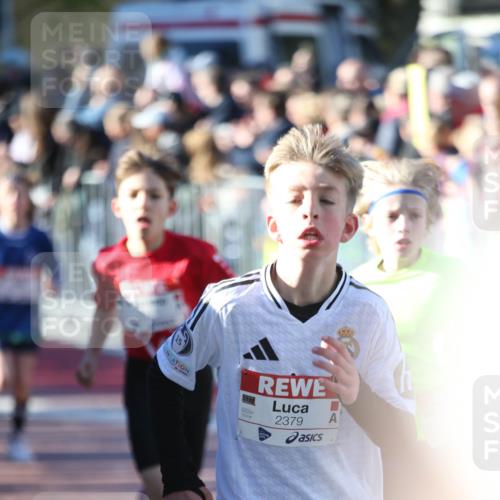 25.04.2025 - Das Zehntel Jannik Wohlers http://msf.ph/oto/7735035 26.04.2025 08:37:21 Laufen 2379, 2379 meine-sportfotos.de