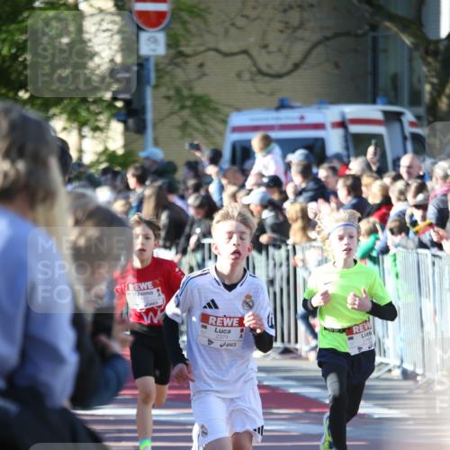 25.04.2025 - Das Zehntel Jannik Wohlers http://msf.ph/oto/7735066 26.04.2025 08:37:20 Laufen 2379, 2961 meine-sportfotos.de