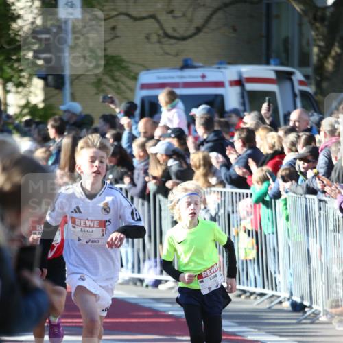 25.04.2025 - Das Zehntel Jannik Wohlers http://msf.ph/oto/7735074 26.04.2025 08:37:19 Laufen 2379, 2961 meine-sportfotos.de