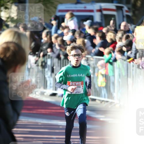 25.04.2025 - Das Zehntel Jannik Wohlers http://msf.ph/oto/7735183 26.04.2025 08:37:09 Laufen 44444444, 90 meine-sportfotos.de