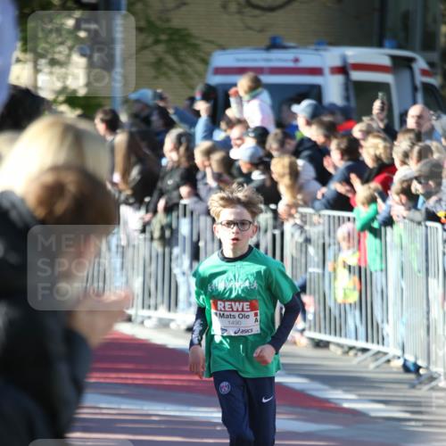 25.04.2025 - Das Zehntel Jannik Wohlers http://msf.ph/oto/7735187 26.04.2025 08:37:09 Laufen 1490 meine-sportfotos.de
