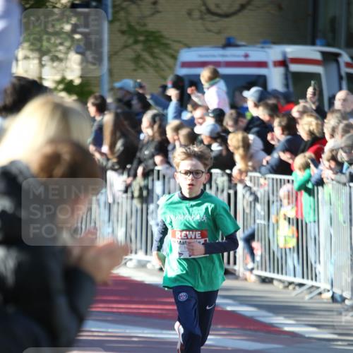 25.04.2025 - Das Zehntel Jannik Wohlers http://msf.ph/oto/7735190 26.04.2025 08:37:09 Laufen  meine-sportfotos.de