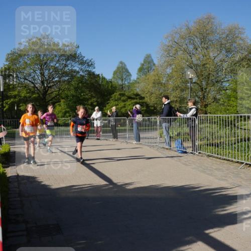 25.04.2025 - Das Zehntel Zöllner http://msf.ph/oto/7752016 26.04.2025 08:42:05 Laufen  meine-sportfotos.de
