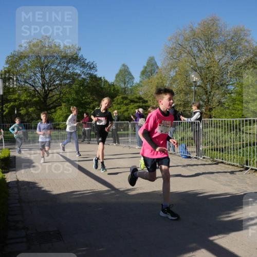 25.04.2025 - Das Zehntel Zöllner http://msf.ph/oto/7752087 26.04.2025 08:42:12 Laufen  meine-sportfotos.de