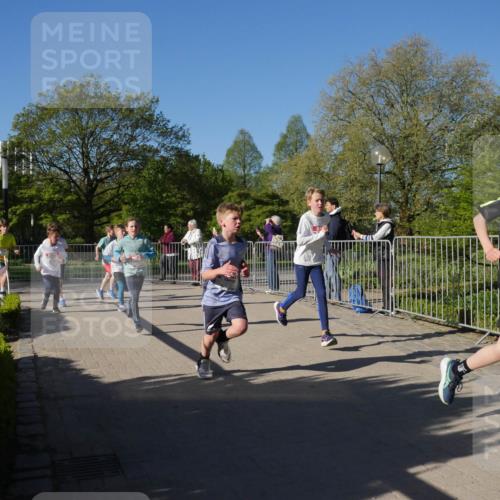 25.04.2025 - Das Zehntel Zöllner http://msf.ph/oto/7752105 26.04.2025 08:42:13 Laufen 3877 meine-sportfotos.de