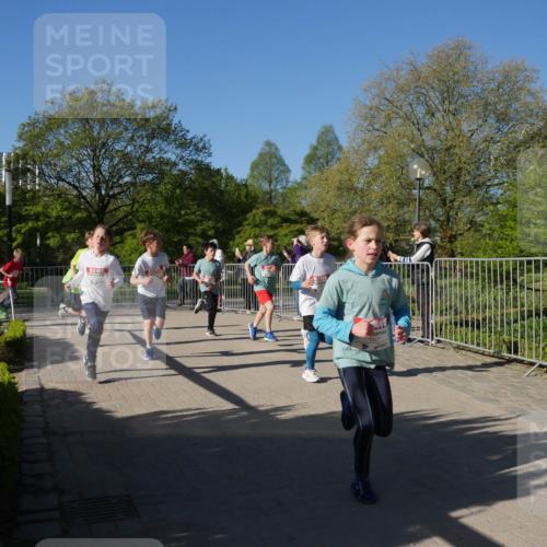 25.04.2025 - Das Zehntel Zöllner http://msf.ph/oto/7752116 26.04.2025 08:42:15 Laufen 2902 meine-sportfotos.de