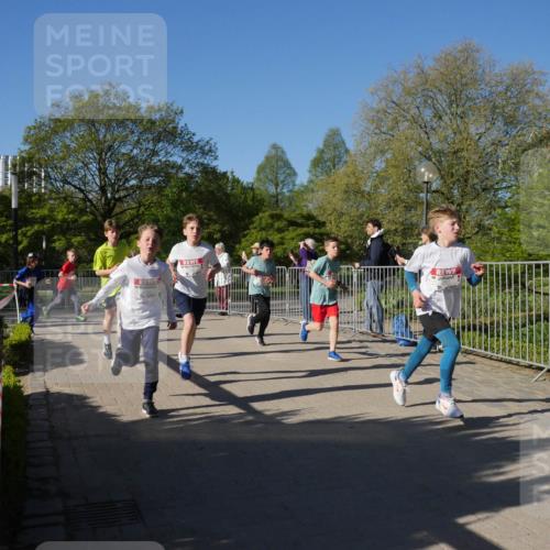 25.04.2025 - Das Zehntel Zöllner http://msf.ph/oto/7752119 26.04.2025 08:42:15 Laufen  meine-sportfotos.de