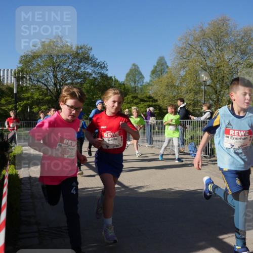 25.04.2025 - Das Zehntel Zöllner http://msf.ph/oto/7752230 26.04.2025 08:42:24 Laufen 508, 1923, 3097 meine-sportfotos.de