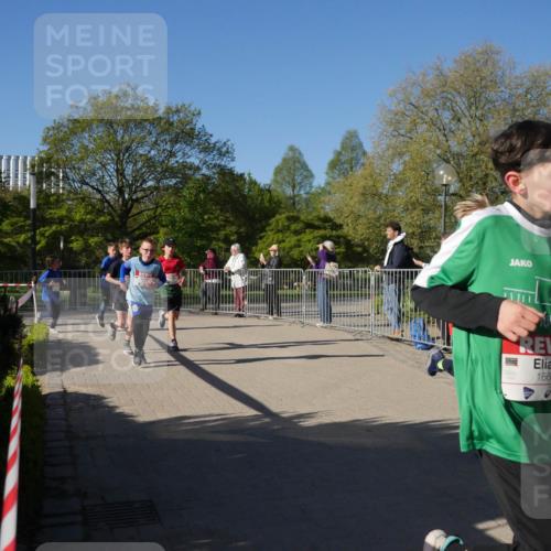 25.04.2025 - Das Zehntel Zöllner http://msf.ph/oto/7752260 26.04.2025 08:42:27 Laufen 1665 meine-sportfotos.de