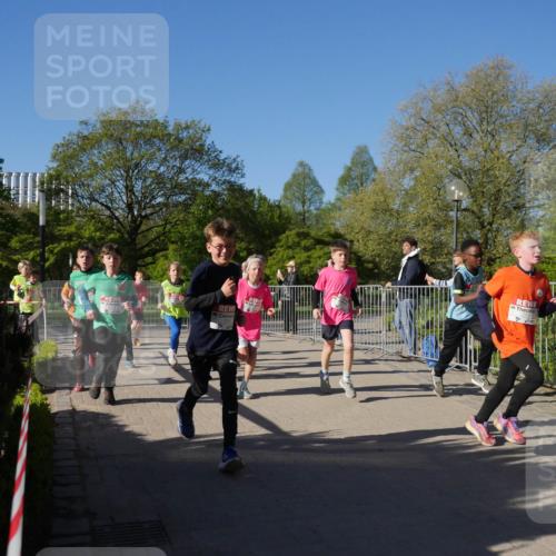 25.04.2025 - Das Zehntel Zöllner http://msf.ph/oto/7752398 26.04.2025 08:42:39 Laufen  meine-sportfotos.de