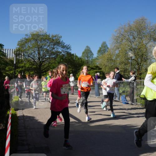 25.04.2025 - Das Zehntel Zöllner http://msf.ph/oto/7752442 26.04.2025 08:42:43 Laufen 340 meine-sportfotos.de