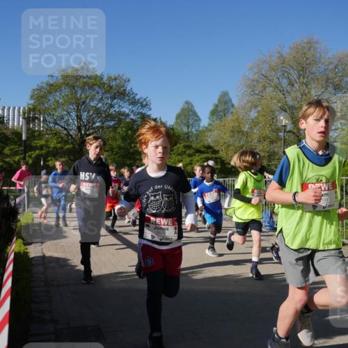 25.04.2025 - Das Zehntel Zöllner http://msf.ph/oto/7752467 26.04.2025 08:42:45 Laufen 2474, 599 meine-sportfotos.de