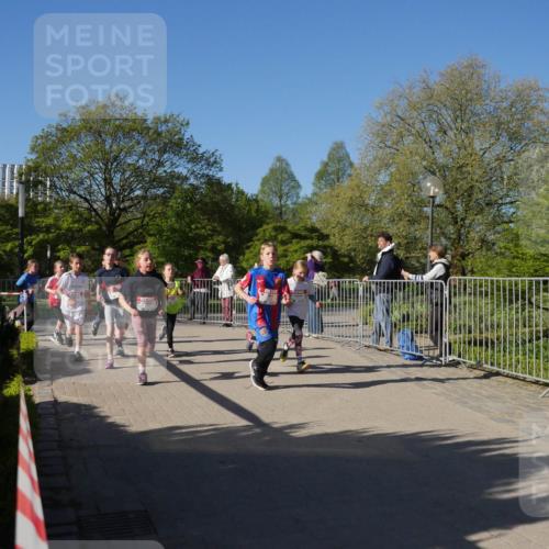 25.04.2025 - Das Zehntel Zöllner http://msf.ph/oto/7752589 26.04.2025 08:42:57 Laufen  meine-sportfotos.de