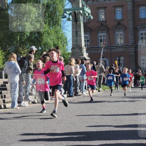 25.04.2025 - Das Zehntel KatJ http://msf.ph/oto/7752669 26.04.2025 08:50:41 Laufen 3516 meine-sportfotos.de