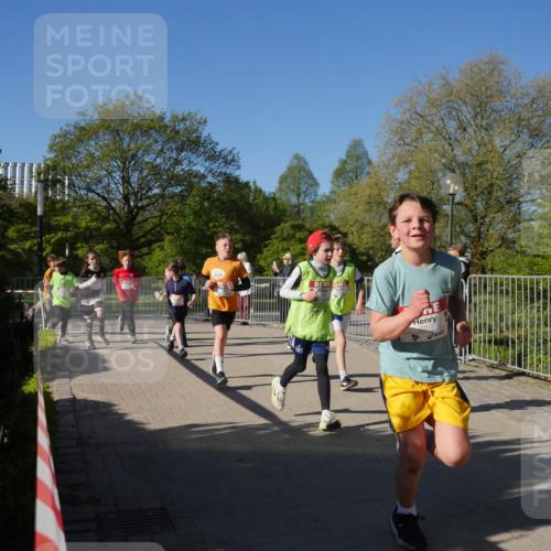 25.04.2025 - Das Zehntel Zöllner http://msf.ph/oto/7752685 26.04.2025 08:43:05 Laufen 2957, 2205 meine-sportfotos.de