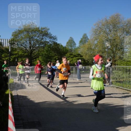 25.04.2025 - Das Zehntel Zöllner http://msf.ph/oto/7752689 26.04.2025 08:43:05 Laufen  meine-sportfotos.de