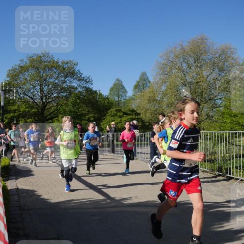 25.04.2025 - Das Zehntel Zöllner http://msf.ph/oto/7752867 26.04.2025 08:43:22 Laufen  meine-sportfotos.de