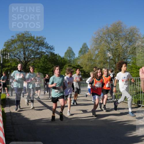 25.04.2025 - Das Zehntel Zöllner http://msf.ph/oto/7752893 26.04.2025 08:43:24 Laufen  meine-sportfotos.de