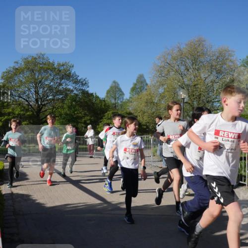 25.04.2025 - Das Zehntel Zöllner http://msf.ph/oto/7752919 26.04.2025 08:43:27 Laufen 2856 meine-sportfotos.de