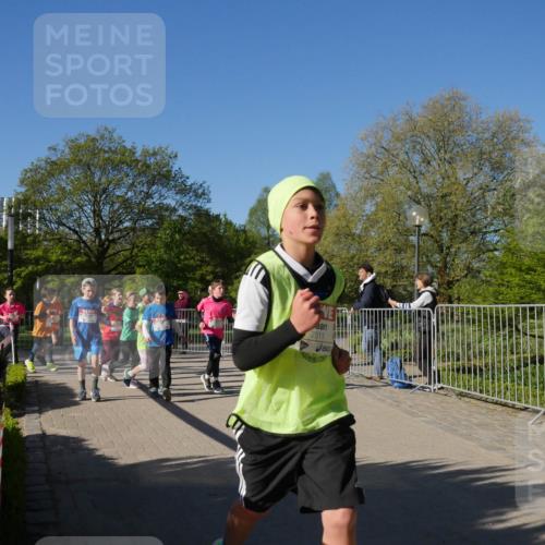 25.04.2025 - Das Zehntel Zöllner http://msf.ph/oto/7752978 26.04.2025 08:43:32 Laufen 2511 meine-sportfotos.de