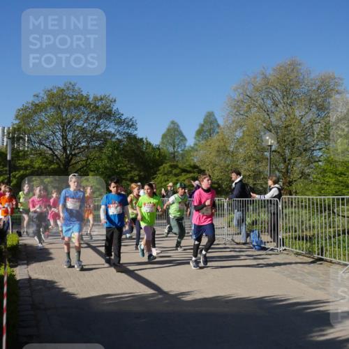 25.04.2025 - Das Zehntel Zöllner http://msf.ph/oto/7752987 26.04.2025 08:43:33 Laufen  meine-sportfotos.de