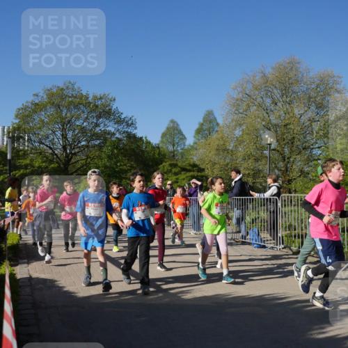 25.04.2025 - Das Zehntel Zöllner http://msf.ph/oto/7752997 26.04.2025 08:43:34 Laufen  meine-sportfotos.de