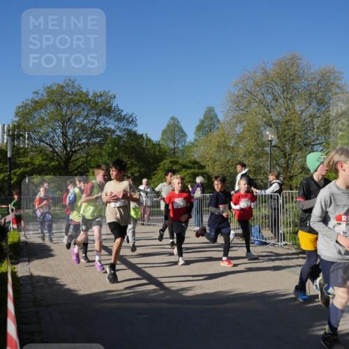 25.04.2025 - Das Zehntel Zöllner http://msf.ph/oto/7753066 26.04.2025 08:43:40 Laufen  meine-sportfotos.de