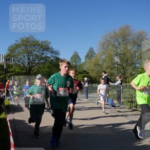 25.04.2025 - Das Zehntel Zöllner http://msf.ph/oto/7753120 26.04.2025 08:43:46 Laufen 1274 meine-sportfotos.de