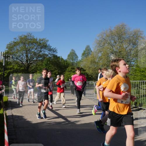 25.04.2025 - Das Zehntel Zöllner http://msf.ph/oto/7753219 26.04.2025 08:43:55 Laufen  meine-sportfotos.de