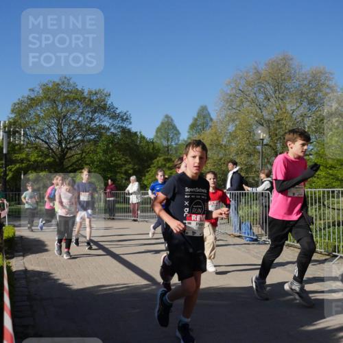 25.04.2025 - Das Zehntel Zöllner http://msf.ph/oto/7753229 26.04.2025 08:43:55 Laufen  meine-sportfotos.de