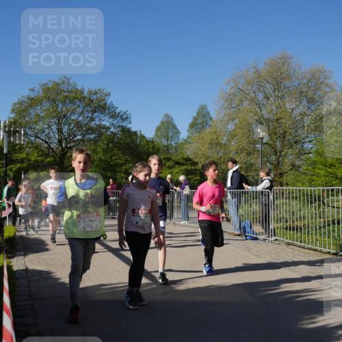 25.04.2025 - Das Zehntel Zöllner http://msf.ph/oto/7753248 26.04.2025 08:43:57 Laufen  meine-sportfotos.de