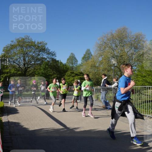 25.04.2025 - Das Zehntel Zöllner http://msf.ph/oto/7753351 26.04.2025 08:44:07 Laufen  meine-sportfotos.de