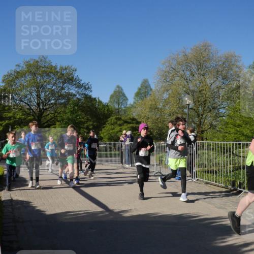 25.04.2025 - Das Zehntel Zöllner http://msf.ph/oto/7753373 26.04.2025 08:44:09 Laufen  meine-sportfotos.de