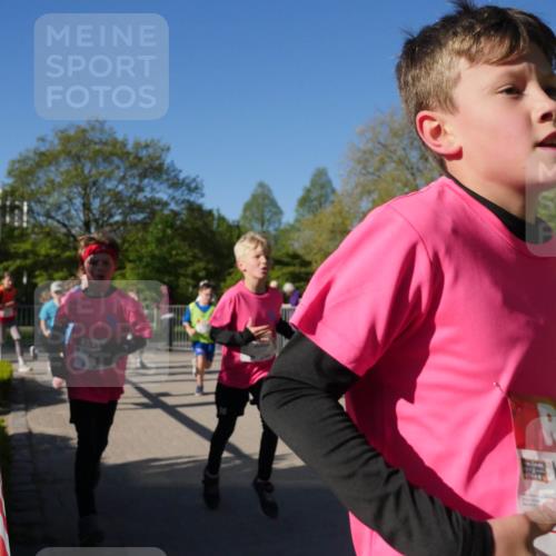 25.04.2025 - Das Zehntel Zöllner http://msf.ph/oto/7753435 26.04.2025 08:44:15 Laufen 339 meine-sportfotos.de