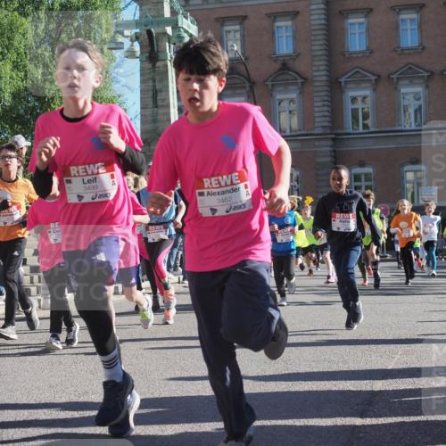 25.04.2025 - Das Zehntel KatJ http://msf.ph/oto/7753439 26.04.2025 08:51:20 Laufen 3499, 3462 meine-sportfotos.de