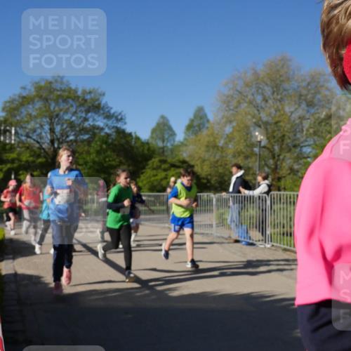 25.04.2025 - Das Zehntel Zöllner http://msf.ph/oto/7753446 26.04.2025 08:44:16 Laufen  meine-sportfotos.de
