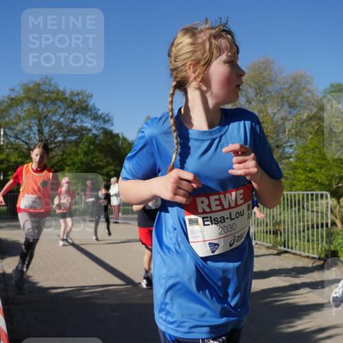 25.04.2025 - Das Zehntel Zöllner http://msf.ph/oto/7753462 26.04.2025 08:44:18 Laufen 2030, 2030 meine-sportfotos.de