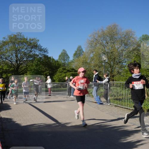 25.04.2025 - Das Zehntel Zöllner http://msf.ph/oto/7753480 26.04.2025 08:44:19 Laufen  meine-sportfotos.de