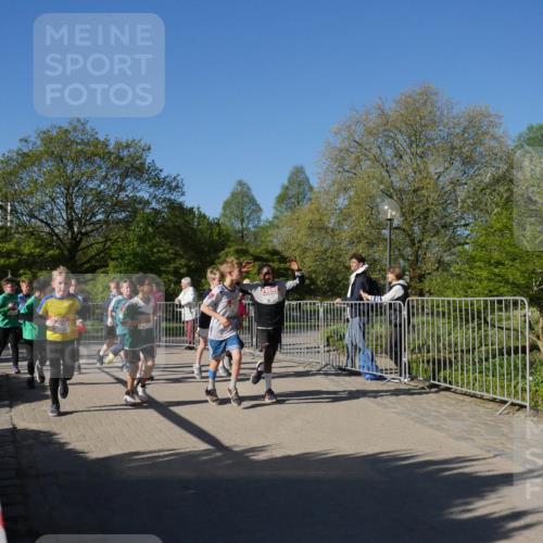 25.04.2025 - Das Zehntel Zöllner http://msf.ph/oto/7753495 26.04.2025 08:44:21 Laufen  meine-sportfotos.de