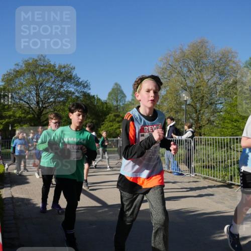 25.04.2025 - Das Zehntel Zöllner http://msf.ph/oto/7753530 26.04.2025 08:44:24 Laufen 1428 meine-sportfotos.de