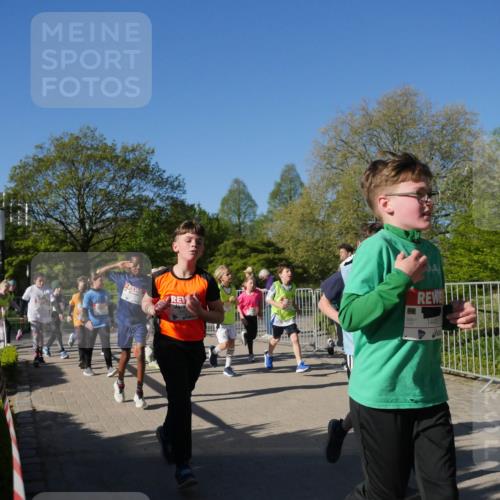 25.04.2025 - Das Zehntel Zöllner http://msf.ph/oto/7753544 26.04.2025 08:44:25 Laufen 1443 meine-sportfotos.de