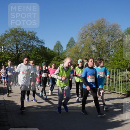 25.04.2025 - Das Zehntel Zöllner http://msf.ph/oto/7753583 26.04.2025 08:44:29 Laufen 2017 meine-sportfotos.de