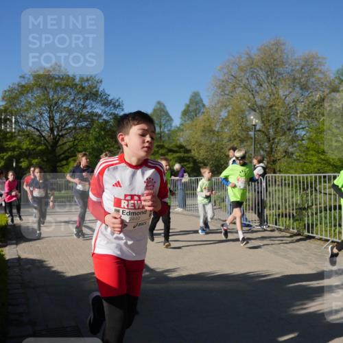 25.04.2025 - Das Zehntel Zöllner http://msf.ph/oto/7753652 26.04.2025 08:44:35 Laufen 2449 meine-sportfotos.de