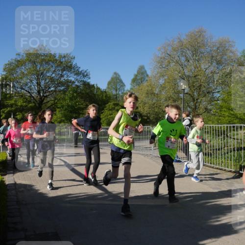25.04.2025 - Das Zehntel Zöllner http://msf.ph/oto/7753660 26.04.2025 08:44:36 Laufen  meine-sportfotos.de
